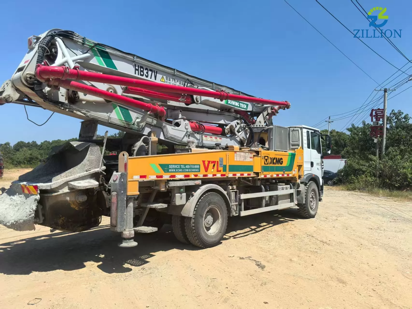 High Quality 2023 XCMG Boom Pump 37m Truck- mounted Concrete Pump Truck on HOWO Chassis