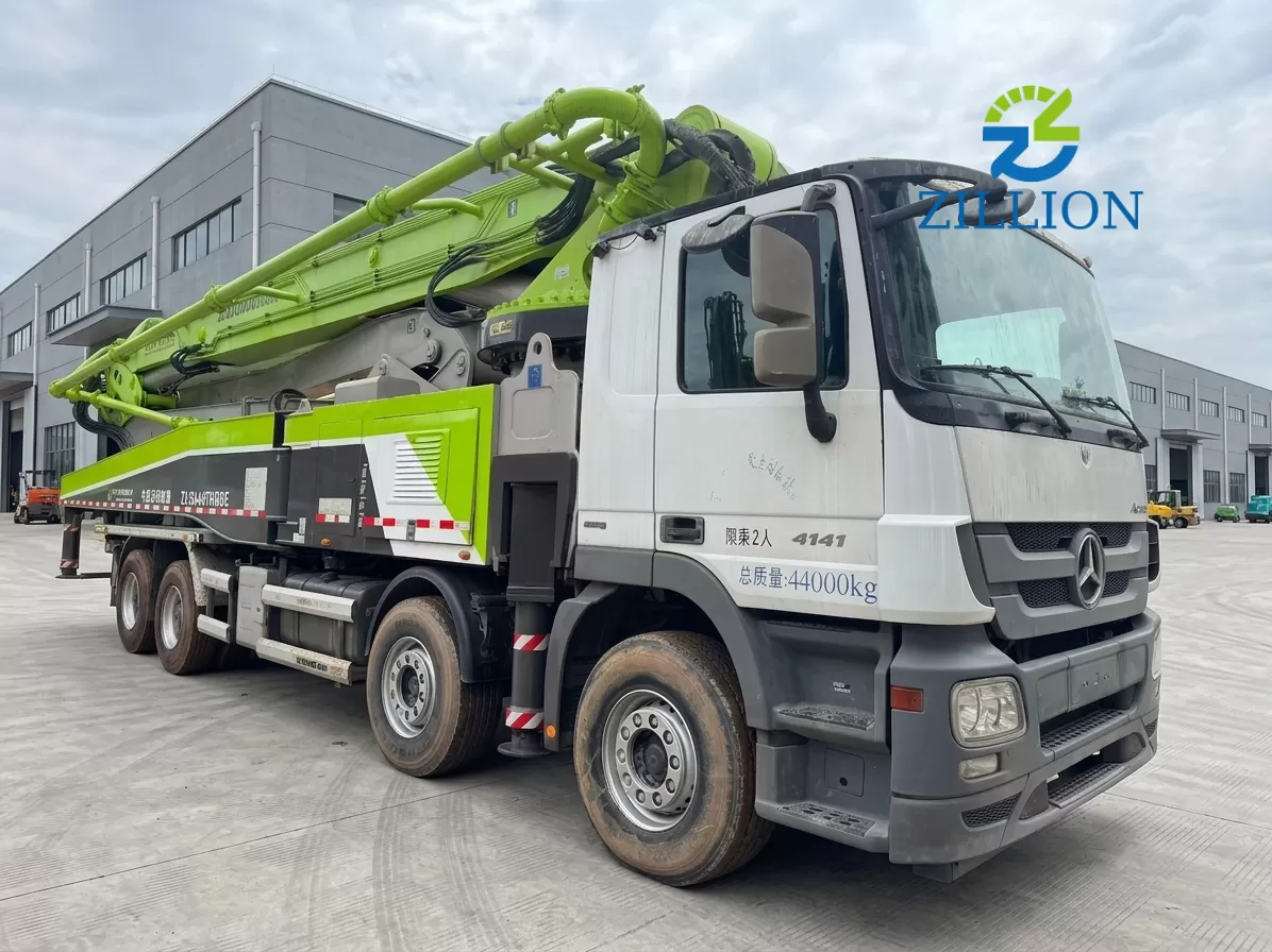2019 Used Zoomlion 56M Concrete Pump Truck | Mercedes-Benz Chassis | Reliable High-Reach Solution