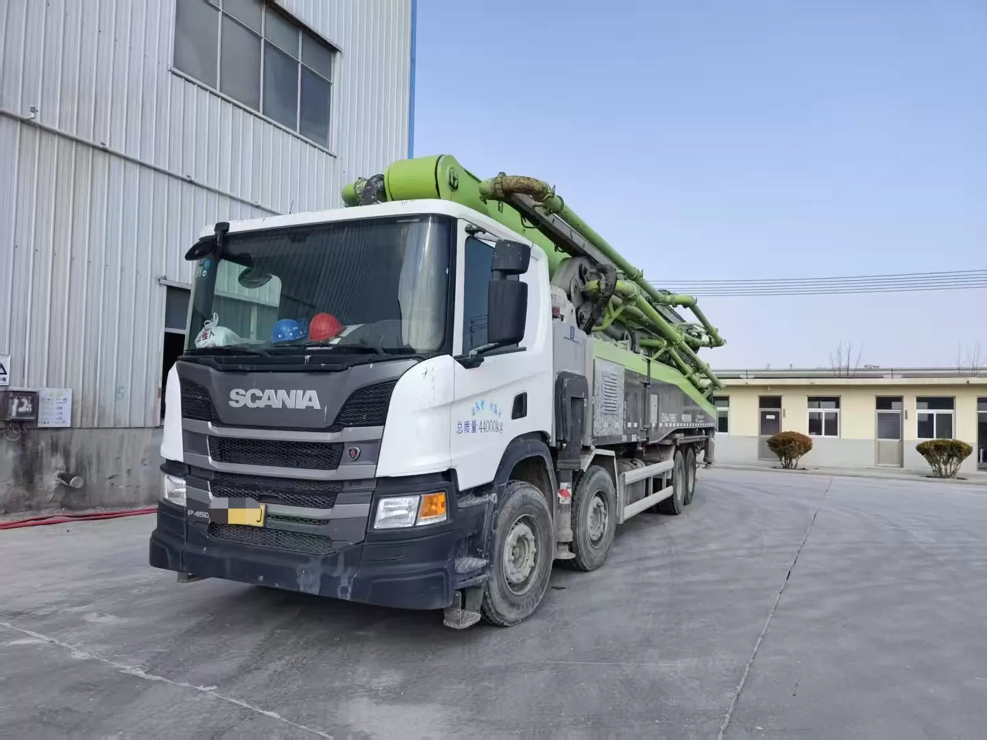 High Quality 2020 Zoomlion Boom Pump 63m Truck- mounted Concrete Pump Car on Scania Chassis
