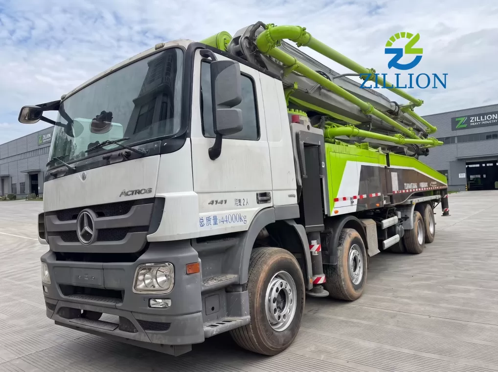 2019 Used Zoomlion 56M Concrete Pump Truck | Mercedes-Benz Chassis | Reliable High-Reach Solution