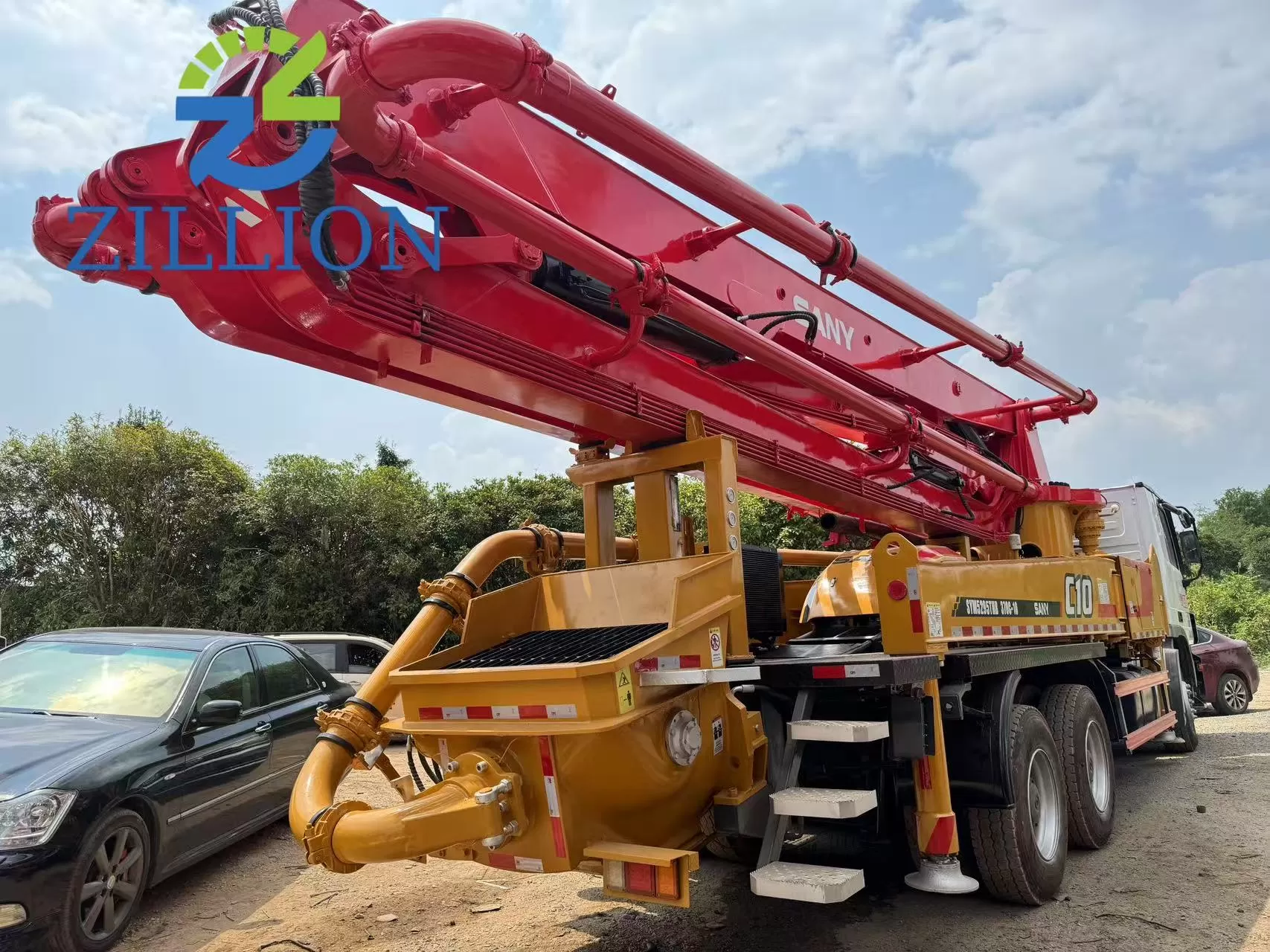 High Quality 2011 SANY Boom Pump 37m Truck- mounted Concrete Pump Car on Benz Chassis