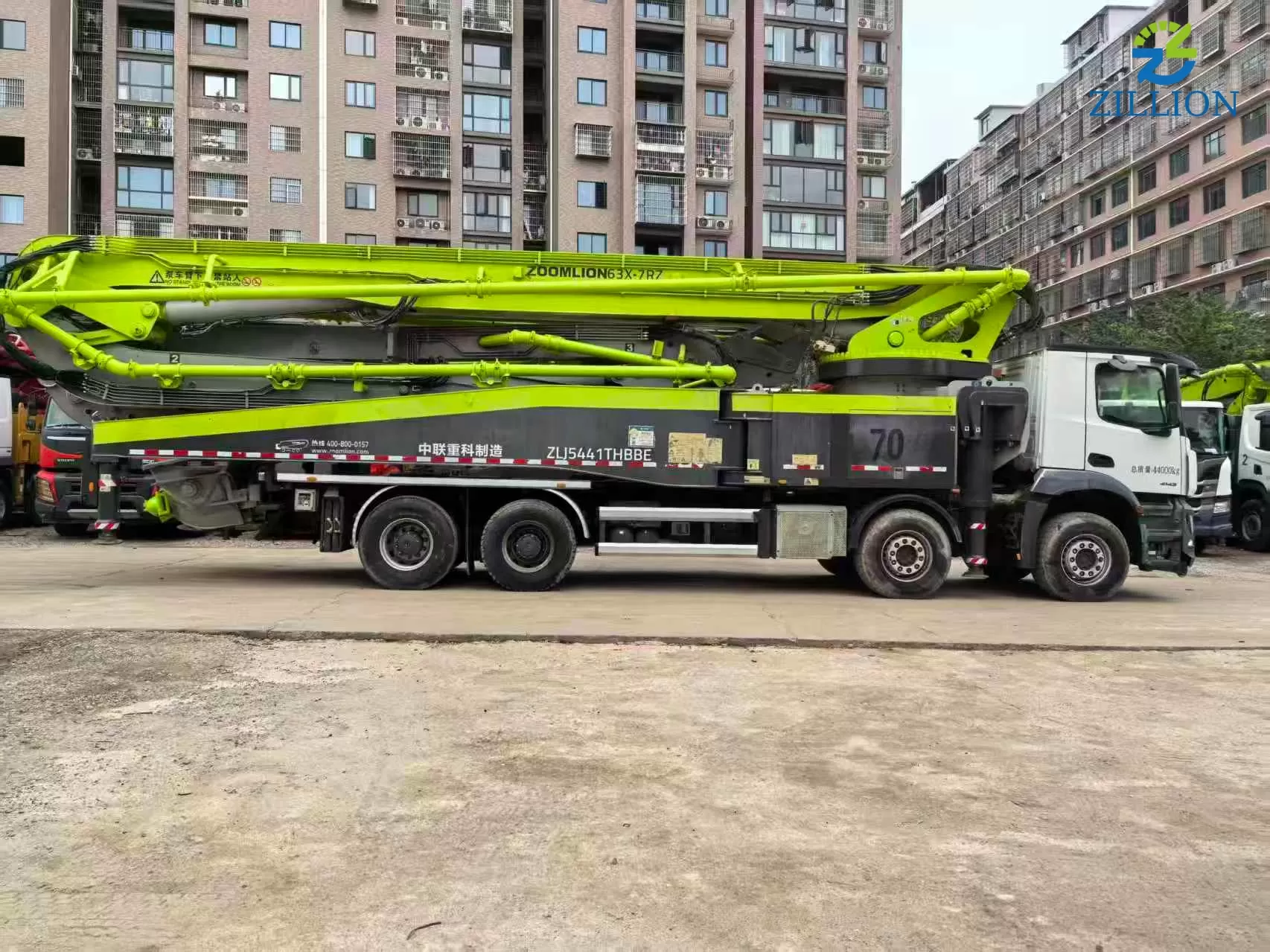 High Quality 2020 Zoomlion Boom Pump 63m Truck- mounted Concrete Pump Truck on Mercedes-Benz Chassis