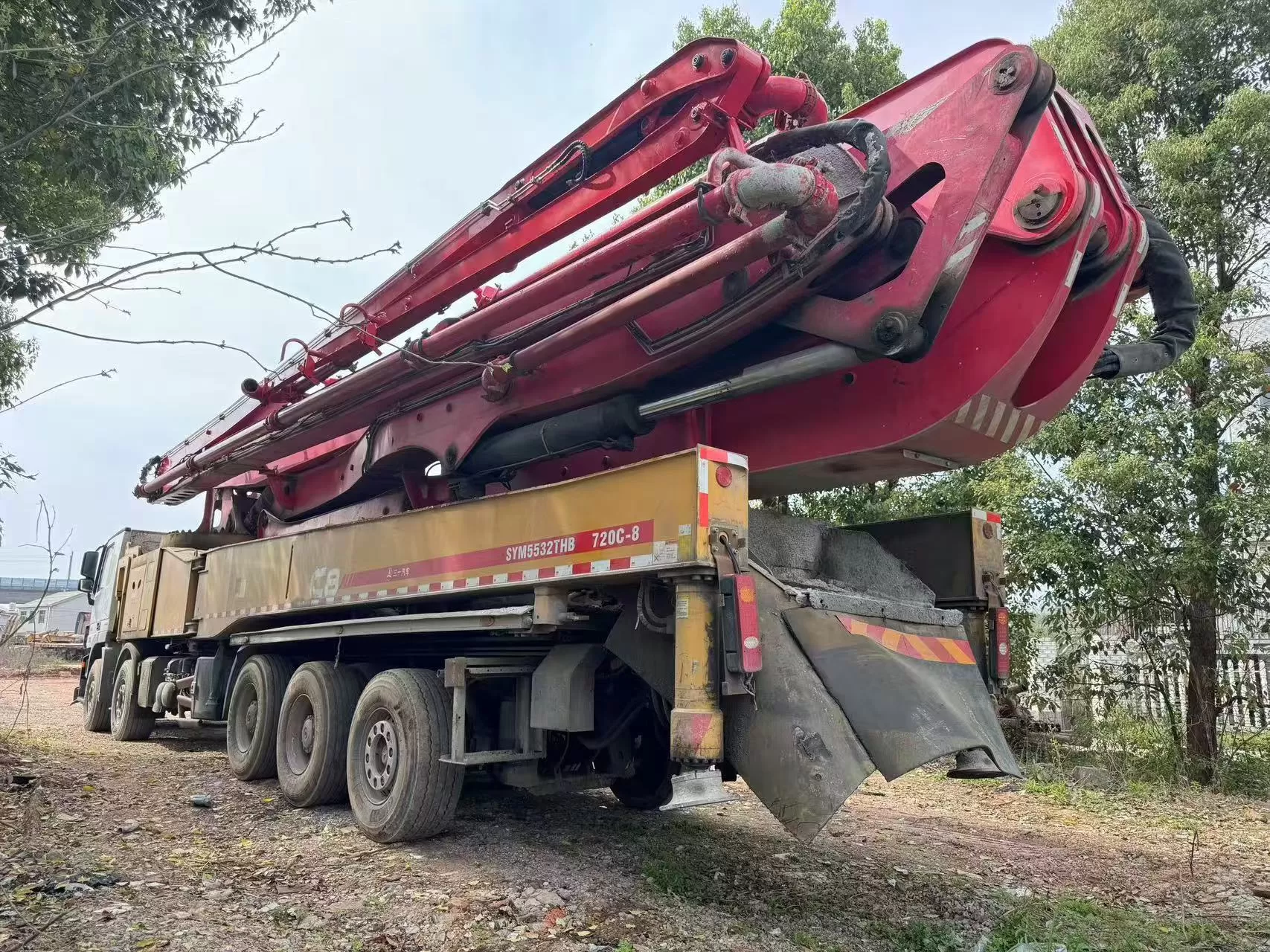 High Quality 2019 SANY Boom Pump 72m Truck- mounted Concrete Pump Car on Benz Chassis