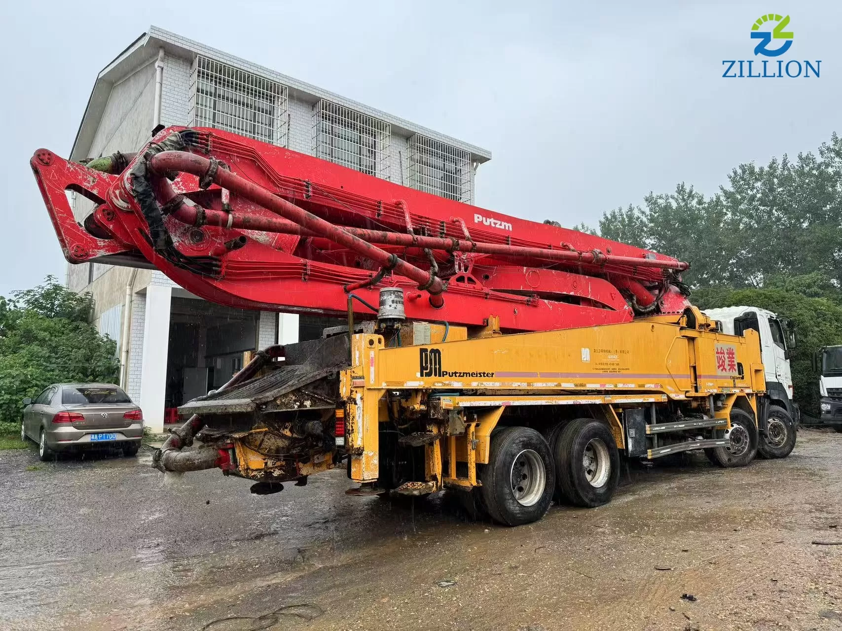 High Quality 2011 Putzmeister Boom Pump 49m Truck- mounted Concrete Pump Car on HINO  Chassis