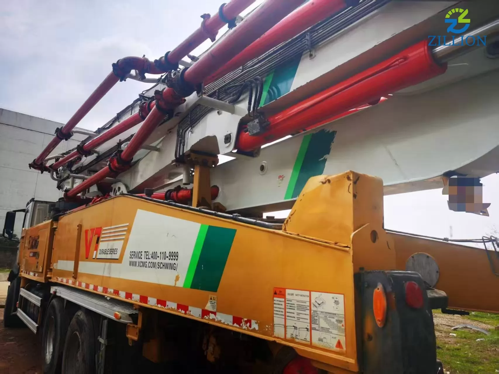 High Quality 2021 XCMG Boom Pump 52m Truck- mounted Concrete Pump Car on BENZ Chassis
